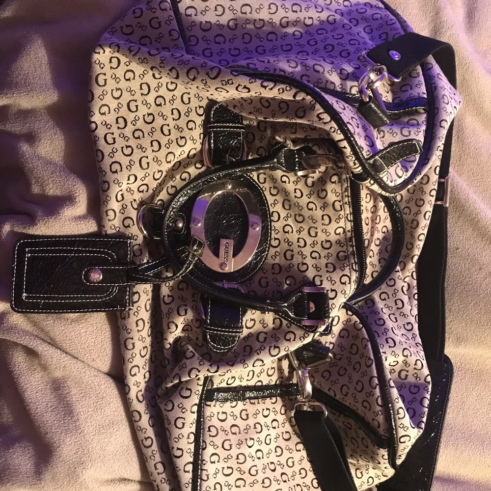 Guess tote bag